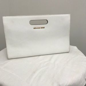 Michael Kors- White Clutch